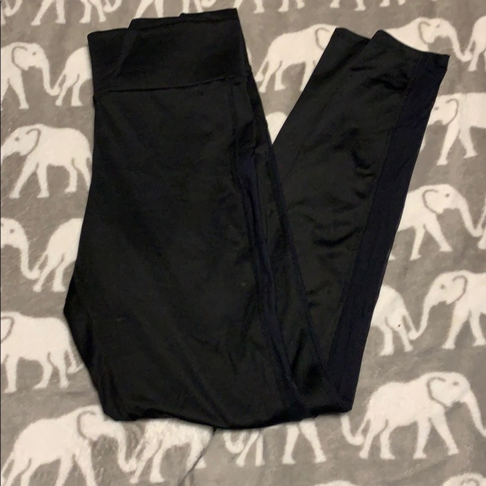 Full length leggings with mesh down leg